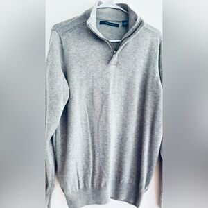 Perry Ellis Men's Gray Half-Zip Sweater. Size M